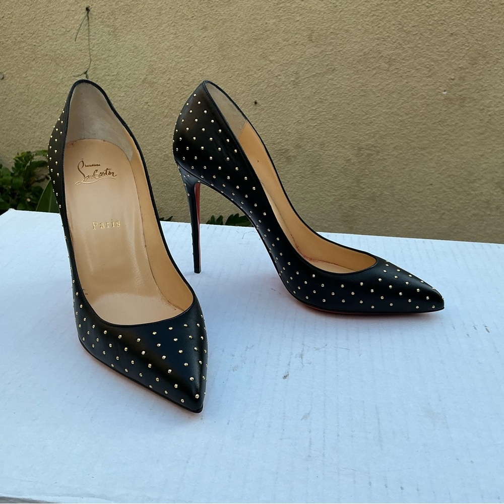 Christian Louboutin Pigalle Follies Plume 100 Gold Stud Nappa 40.5, NWT